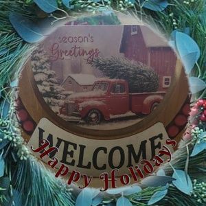 Meet your Posher, Edith